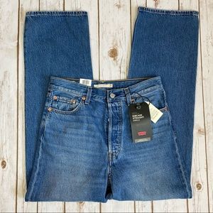 Levi’s Premium Ribcage Straight Ankle Jeans 29x29
